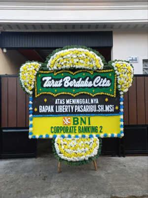 Papan Bunga Duka di Mindiptana
